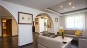 Royal Aparthotel