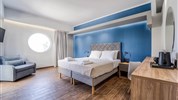Island City Hotel