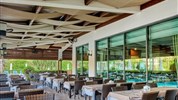 Luna Blanca Resort