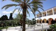 Paradise Hotel