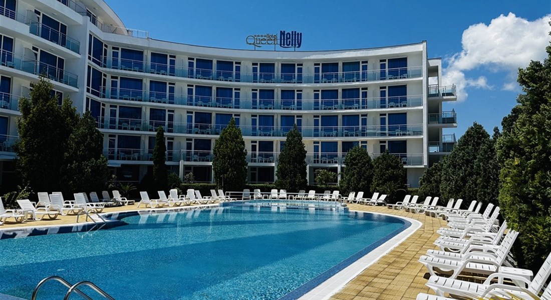 Queen Nelly Hotel