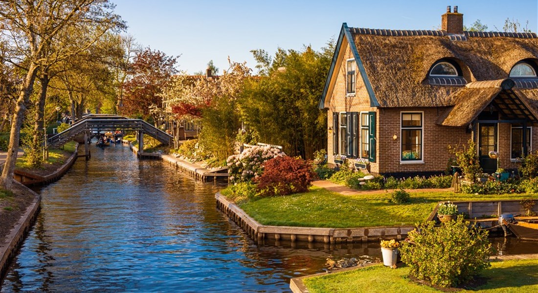 Amsterdam, pohádkový Giethoorn a rozkvetlý Keukenhof