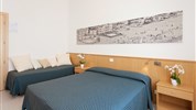 HOTEL MARINA