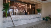 Almyros Beach Resort & Spa