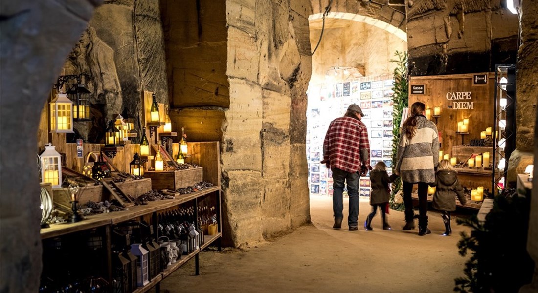 Advent v podzemních jeskyních Holandska
