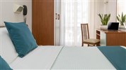 Hotel Tres Jolie