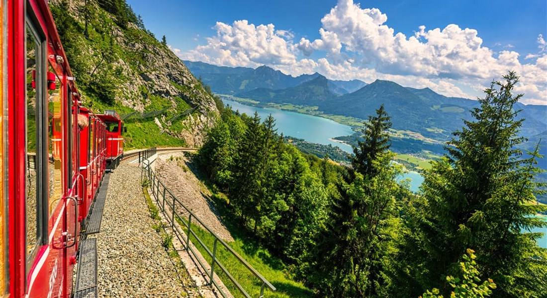 Letní relax u jezera Wolfgangsee – plavba a alpské městečko