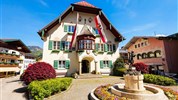 Letní relax u jezera Wolfgangsee – plavba a alpské městečko