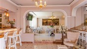 Sirena Beach Hotel